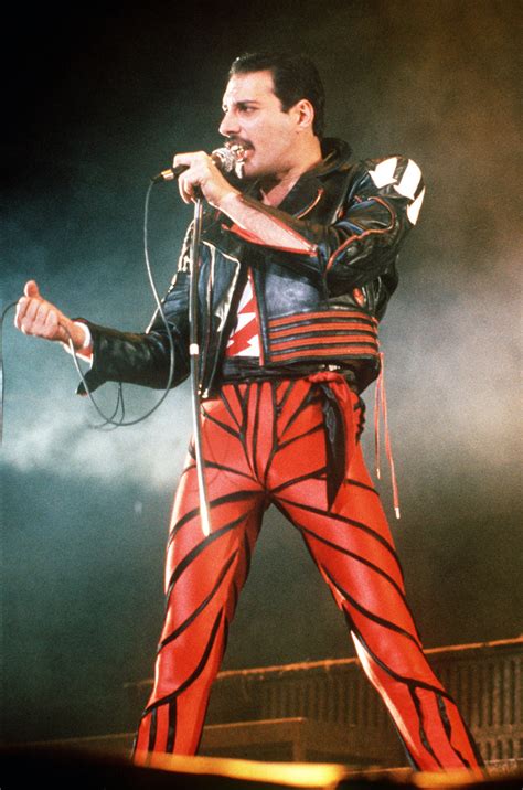 Freddie mercury (born farrokh bulsara; Freddie Mercury | LGBTHistoryMonth.com