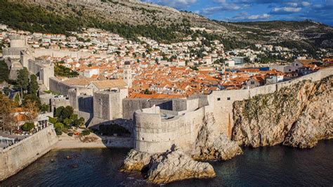 Old Town And City Walls Walking Tour In Dubrovnik Croatia Youtube