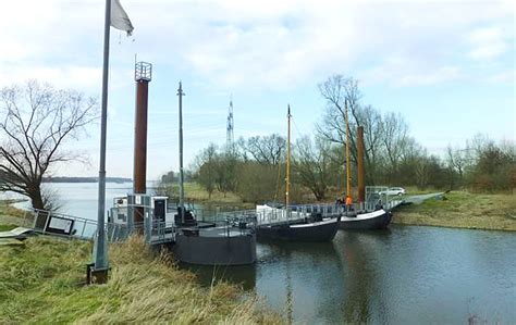 Auf dem gelände des chemparks in leverkusen hat es eine explosion gegeben. Lust auf Leverkusen » SCHIFFSBRÜCKE WUPPERMÜNDUNG