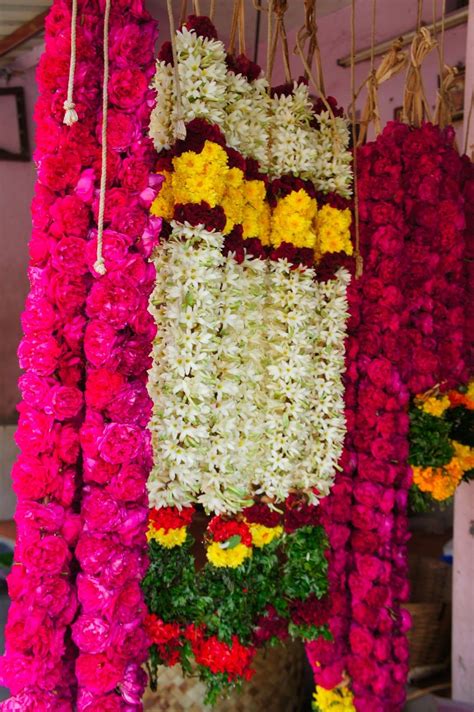 Traditional indian weddings are lavish, vibrant affairs. flower garlands. India | Floral garland, Flower garlands ...