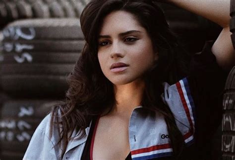 Her birthday, what she did before fame, her family life, fun trivia facts, popularity rankings, and more. Sasha Calle Wiki, Bio, Age, Height, Birthday, Dating ...