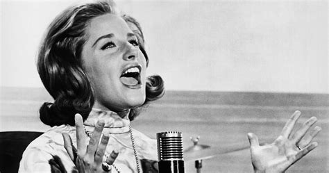 Leslie Gore On ‘the Donna Reed Show 15 Tv Cameos By Music Legends
