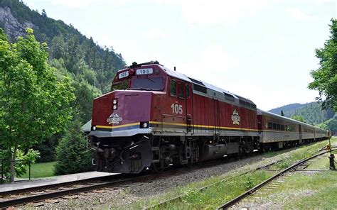 Agawa Canyon Tour Train Sault Ste Marie Ontario Tour Look