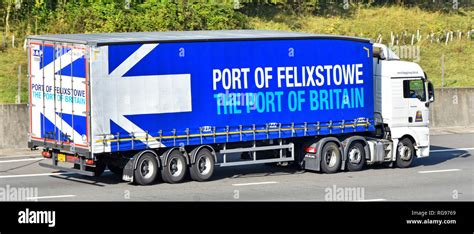 Back View Hgv Truck Hi Res Stock Photography And Images Alamy