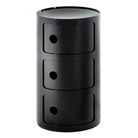 Kartell est reconnue pour ses meubles en plastique robuste et design. Kartell 496709 Meuble de rangemen en 2020 | Kartell ...