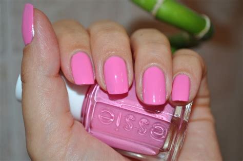 Essie Lovie Dovie Aka Bubblegum Nails ♥♥ Essie Nail Polish Bubblegum Nails Nails