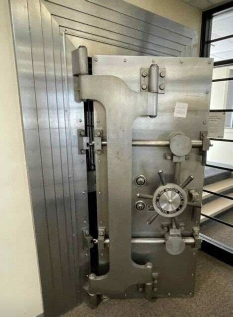 Used And Antique Bank Vault Doors For Sale Specialty Moving Services