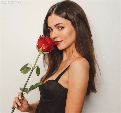 victoria justice victoriajustice nude onlyfans leaks the fappening photo 3379990