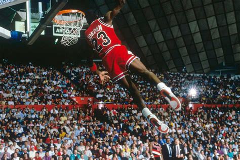5 Highlights In Michael Jordans Career Howtheyplay