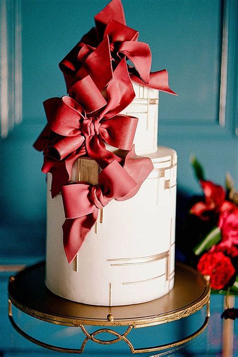 get inspired with unique and eye catching wedding cakes brides cake big wedding cakes