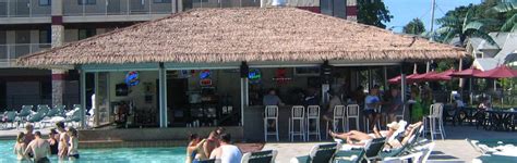 Blue Marlin Bar And Grill Put In Bay Located At Put In Bay Resort Pool Bar