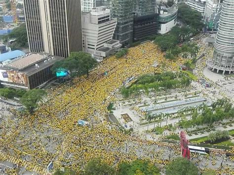 There is no set definition of how much notice is 'reasonable', as this will depend on the circumstances. Leader of Malaysia's Anti-Corruption Movement 'Bersih ...