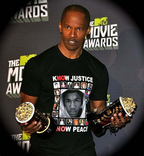 Jamie Fox Wears Trayvon Martin Face And Sandy Hook Victims Shirt To Mtv