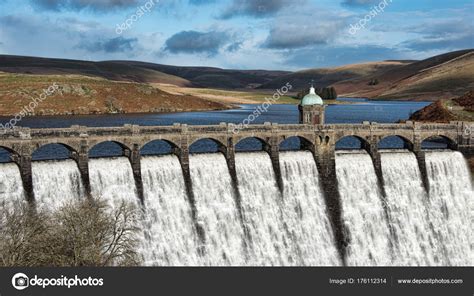 Craig Goch Highest Upstream Series Dams Elan Valley Wales Often ⬇ Stock