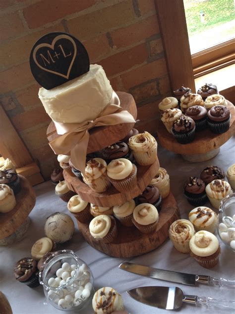 Rustic Cupcakes Wedding