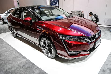Honda Clarity Electric Plug In Hybrid Joining Fuel Cell Model In 2017