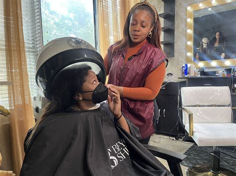 Fda Looks To Ban Hair Straightening Products Tied To Health Risks