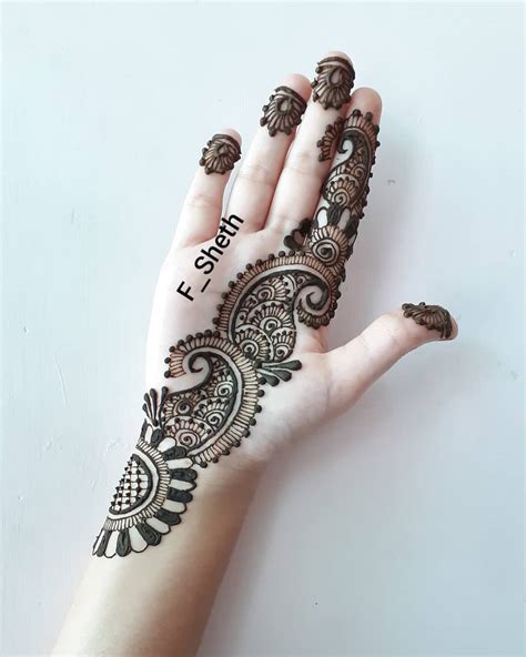 Modern Mehndi Designs Front Hand Zohal