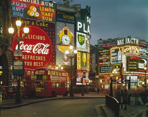 Piccadilly By Night London 1960 By Elmar Ludwig Flashbak