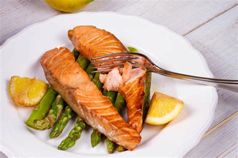 Broiled Salmon And Asparagus Stock Image Image Of Delicatessen