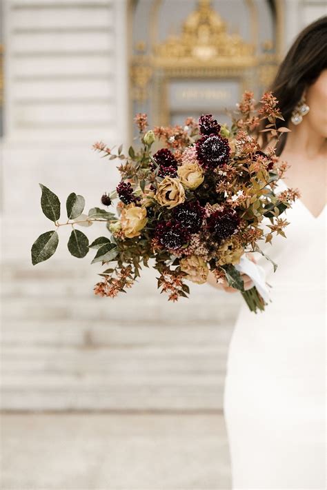 10 Reasons Why You Should Consider Eloping Classic Wedding Flowers