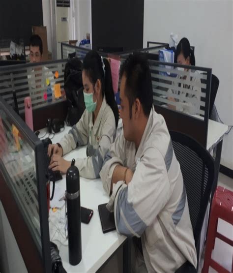 Peran supervisor dalam perusahaan adalah sebagai pengawas atau pemantau, serta mengatur sedangkan yang menjadi tanggung jawab supervisor pada suatu perusahaan adalah memimpin dan. Pengalaman Ryan Magang di Dexin Steel Indonesia - Chinese ...