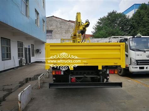 5 Ton Truck Mounted Crane With Drilling Machine Shipping To Mongolia