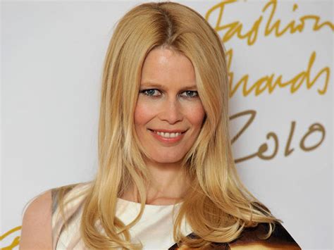 Claudia Schiffer Model Mothers Pictures Cbs News