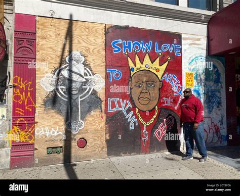 Street Art Along 125th Street In Harlem New York City Stock Photo Alamy