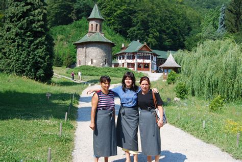Mănăstirea frăsinei athosul romanilor poze. Turism cu familia prin lumea larga ....: Vacanta 2009 ...