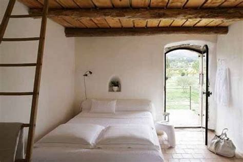 Top 7 best zen bedroom ideas on a budget. Zen-Decorating-Ideas-for-a-Soft-Bedroom-Ambience_12 ...