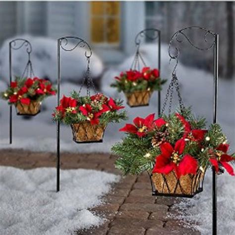 New Christmas Hanging Baskets With Lights Best