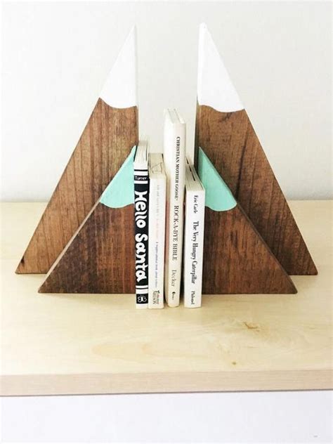 35 Cool Diy Bookend Ideas Diy Projects