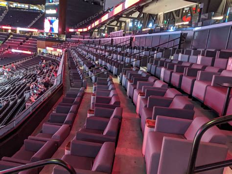 Atlanta Hawks Club Seating At State Farm Arena