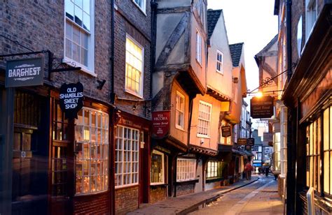 The Shambles In York England One Of The Oldest Streets In Europe Rpics