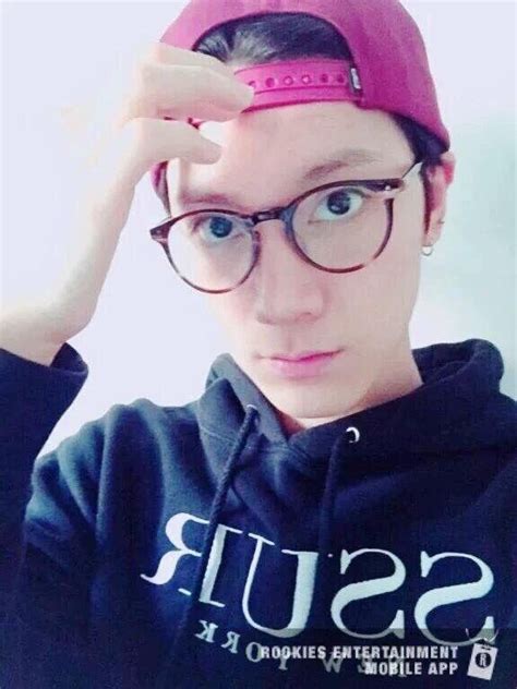 Jaehyun, there much saying that he should kept away his disney prince. Special Ten's most favorite glasses 👓 | NCT Amino Amino
