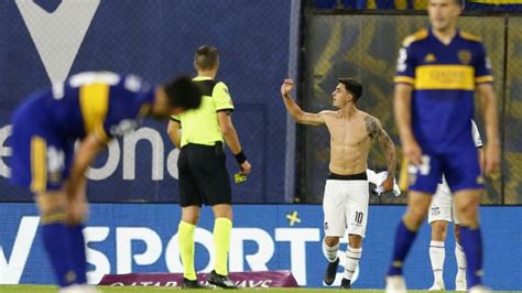 Online, some sought refuge from the constant anxiety and trauma with a simple mantra: El error del arquero de Boca que despertó burlas y memes ...