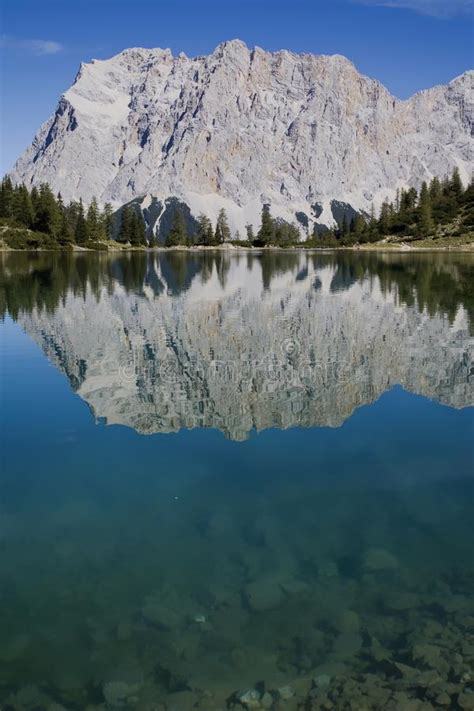 Lake Seebensee And Zugspitze Stock Photo Image Of Mountains Walls