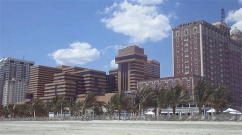 Atlantic Ocean!. N.J. Beautiful Boardwalk. Atlantic City! - YouTube