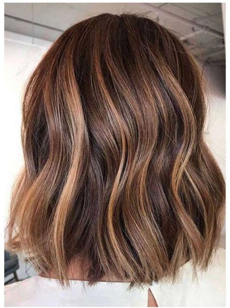 Des modèles de balayages pour la coupe carrée Coiffure simple et facile