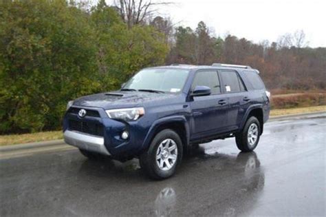 Photo Image Gallery And Touchup Paint Toyota 4runner In Nautical Blue
