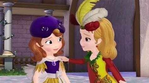 With the help of the three fairies in charge of the royal prep academy, sofia learns that looking like a princess isn't all that hard but behaving like one must come from the. Video - Sofia the First Four's a Crowd (Full Episode ...