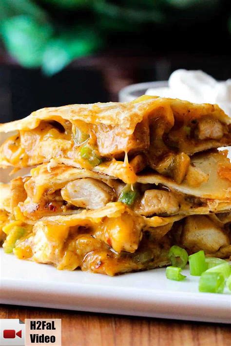 This chicken quesadilla recipe stuffed with monterey jack and cheddar cheese is just the appetizer for a cinco de mayo party or any celebration coming up. The Perfect Chicken Quesadilla | How to Feed a Loon
