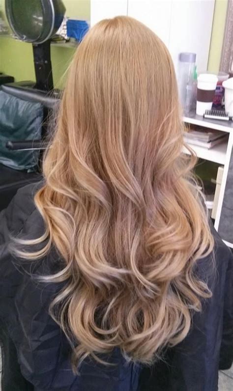 how to from gentle ombre to champagne blonde champagne blonde hair champagne hair color