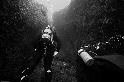 Free 3d monument models available for download. Yonaguni Underwater Monument - Japan | Natural or man ...