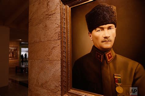 A Look At The Mausoleum Of Turkeys Founding Father Ataturk — Ap Photos