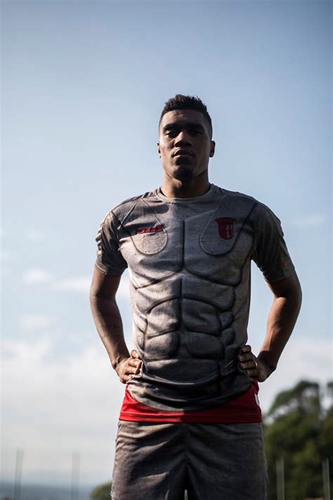 Braga's football team, sporting clube de braga, was founded in 1921 and play in the top division of portuguese football, the liga nos, from braga municipal stadium, carved out of the monte castro hill that overlooks the city. Novas camisas do Sporting Braga 2019-2020 Hummel » Mantos ...
