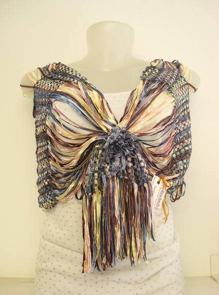 Weitere ideen zu regen mode, regenmantel, regenkleidung. pelerine no Elo7 | Moça Bonita Ateliê (1AB86F)