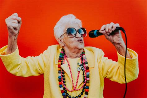 funny grandmother portraits senior old woman dressing elegant for a special event rockstar