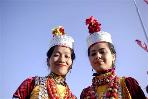 What To Wear In North East India Traditional Attire What To Pack